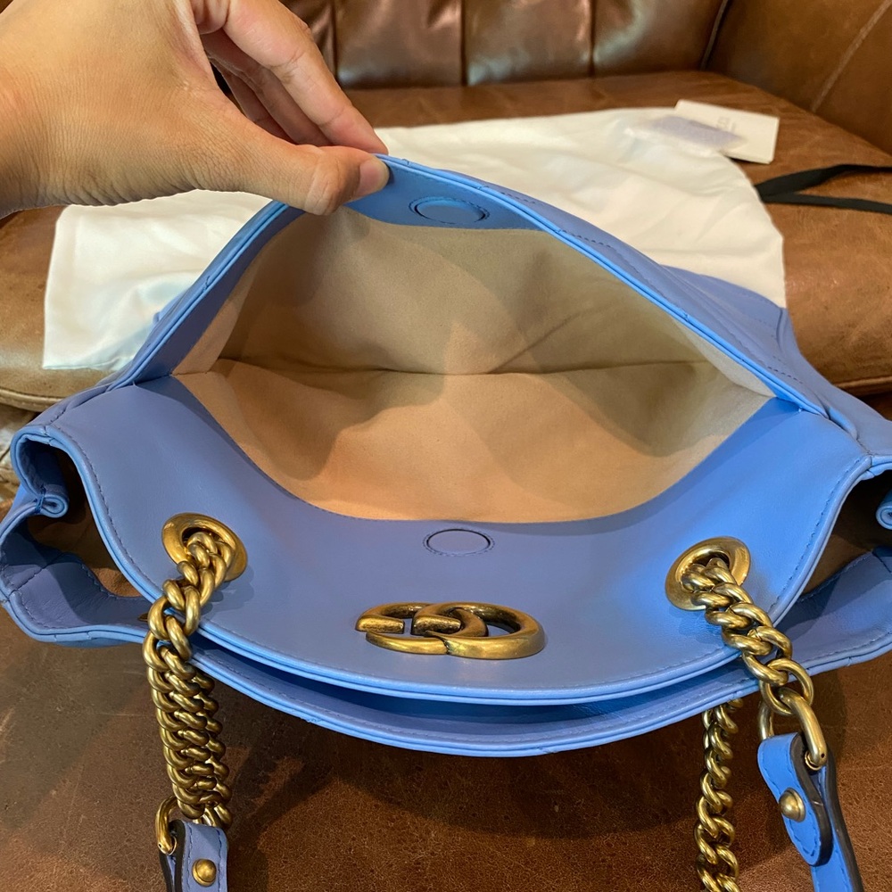 Gucci GG Marmont Chain Tote Matelasse Leather - Picture 13 of 15